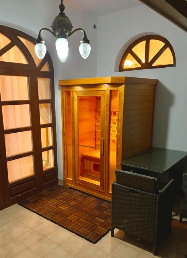Villa Butterfly Budapest Esterno foto