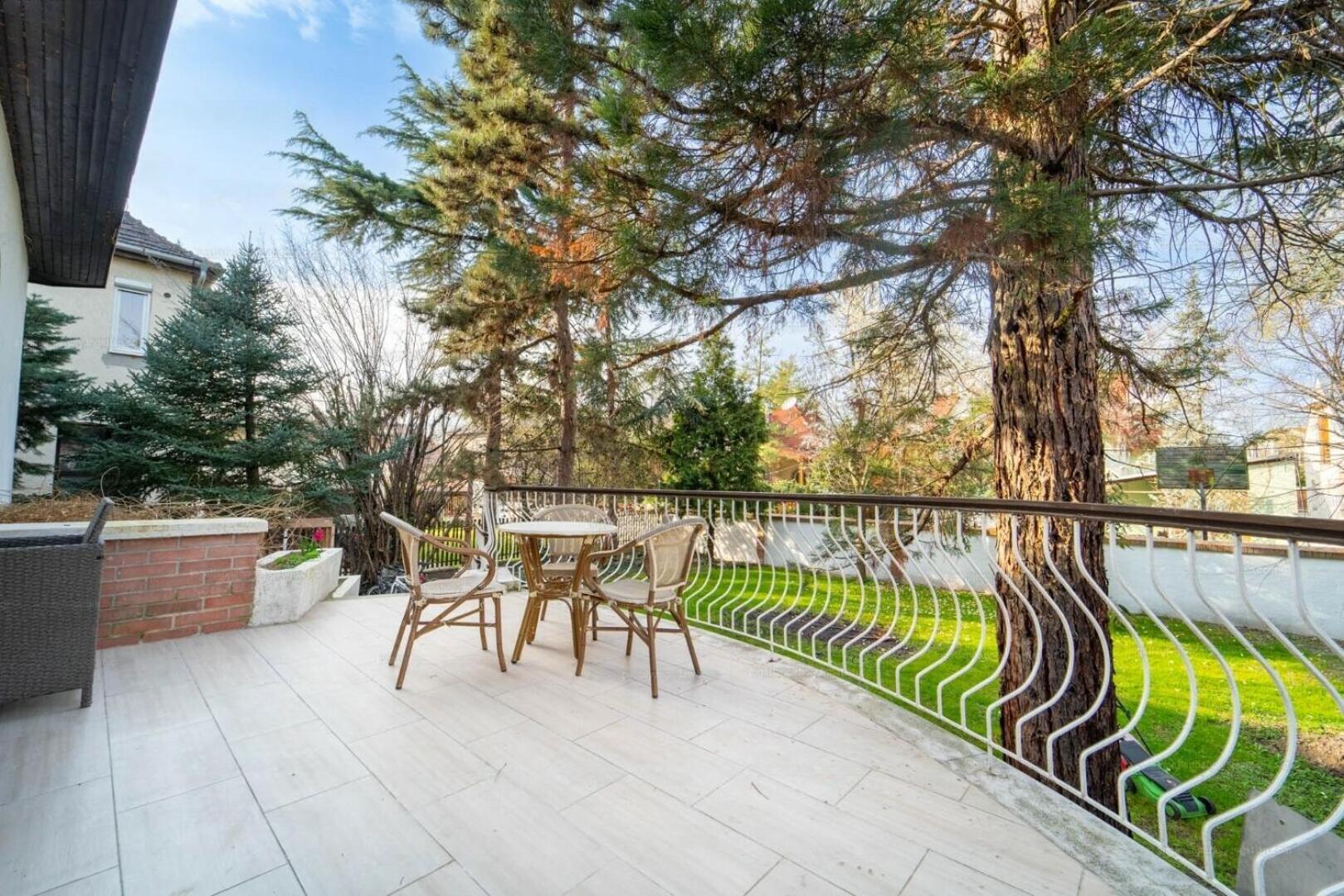 Villa Butterfly Budapest Esterno foto